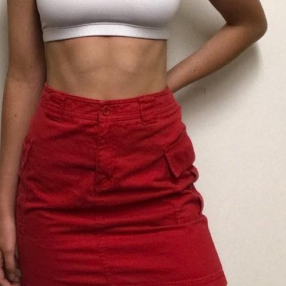 Dark red cargo skirt